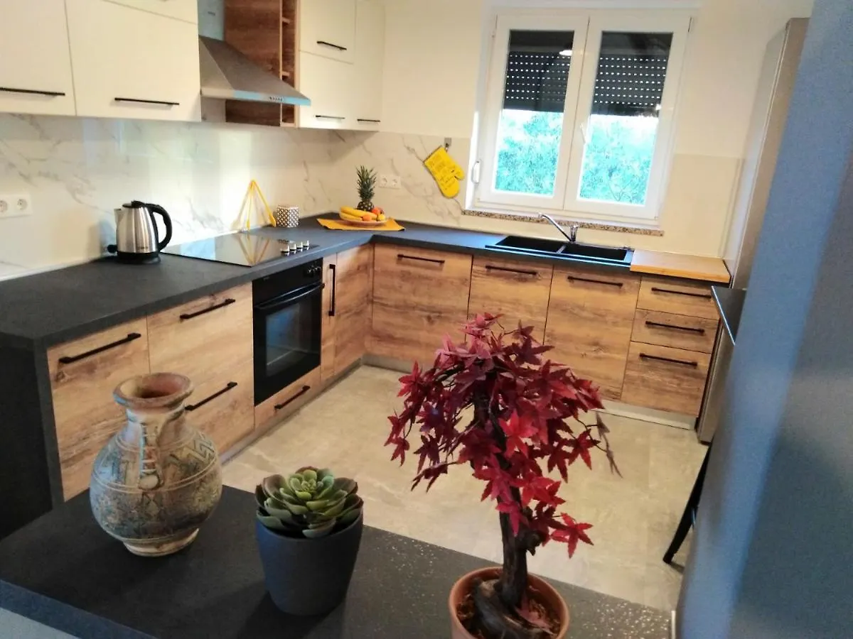 Holiday House Anita Umag Villa